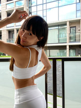 画像をギャラリービューアに読み込む, SOLD OUT ! カットアウトスポーツブラ(ホワイト)